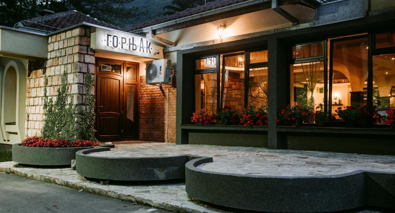 Restoran Sa Prenocistem Gornjak Krepoljin エクステリア 写真